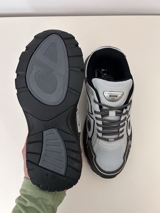 Adidasi Dior B30