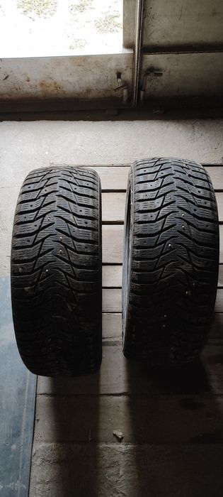 Продам 2 шины sailun