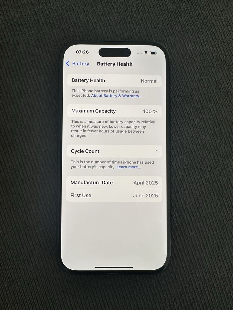 Apple iphone 16 128 Черен Нов Гаранция