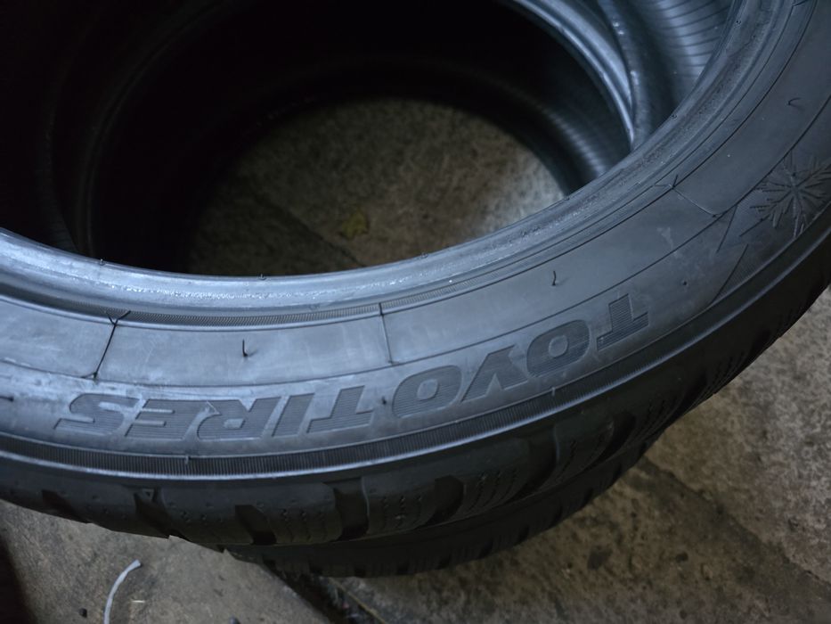 Toyo 235/45 R19 99V MS iarnă