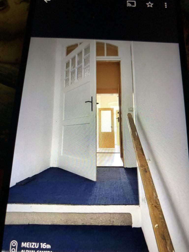 Продава се Къща в с. Садово, Област Варна - 288 кв.м за 1 €/кв.м - Снимка #11