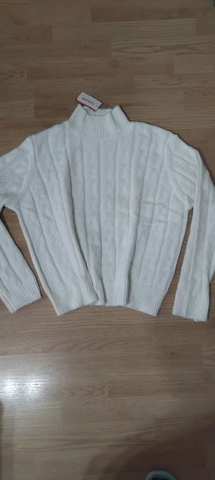 Pulover dama L/XL ,nou cu eticheta