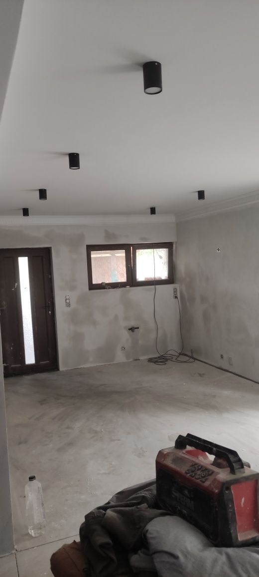 Vând sau schimb casa biharia