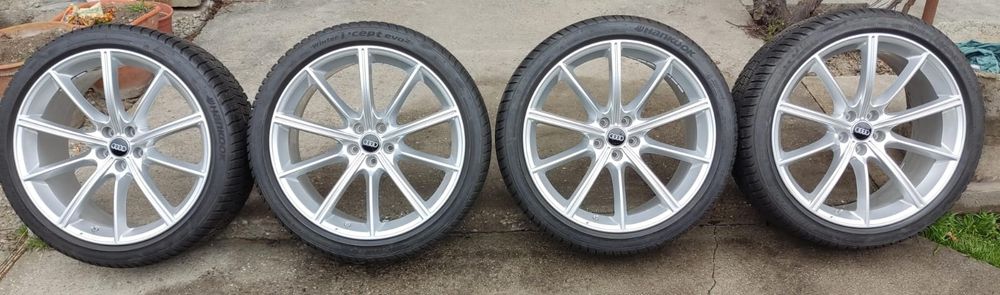 245/40 R21 100v Hankook Winter i cept evo2