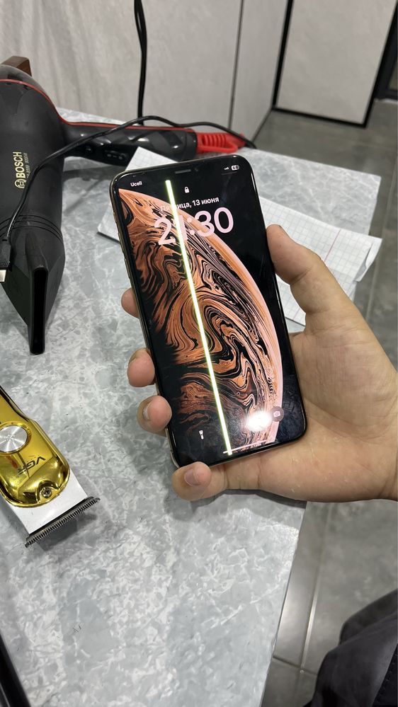 iPhone Xs Max 64GB yomkost 77