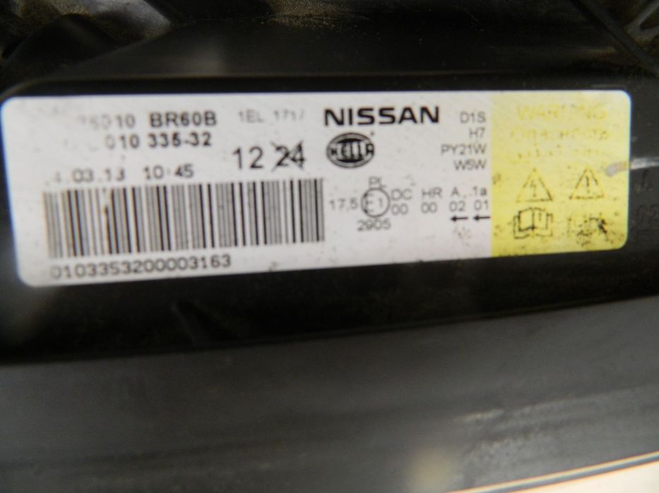 Far dreapta Nissan Qashqai facelift Xenon, 2010, 2011, 2012, 2013, cod origine 26010-BR60B.