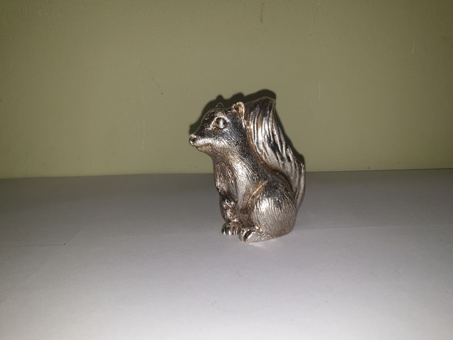 miniatura veverita argint laminat Italia