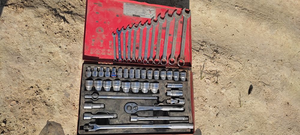 Продам 2 набора ключей/инструмен KING TONY 4034MR