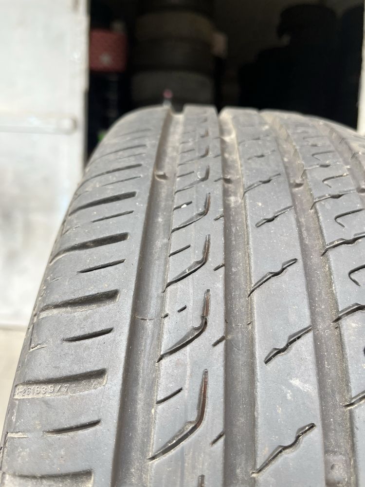 2 бр. летни гуми 195/55/16 Barum DOT 0823 7 mm