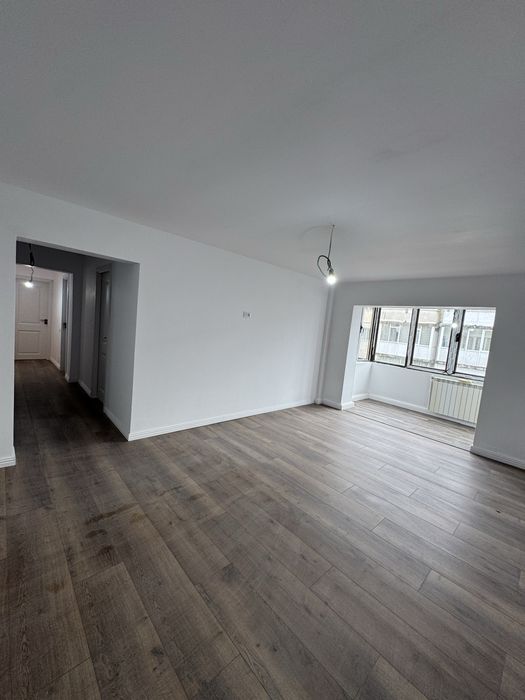 Apartament 3 camere decomandat renovat