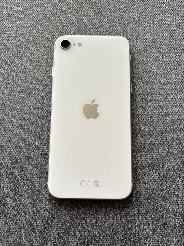 Iphone SE 2 128 GB. 2020 г.