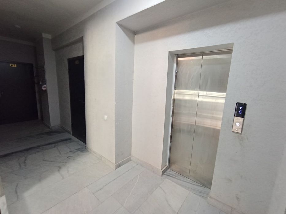 Продаётся Новостройка  
Куйлюк Мечеть, 
ТРЦ "COMPASS"

Комнат 3
Этаж 0