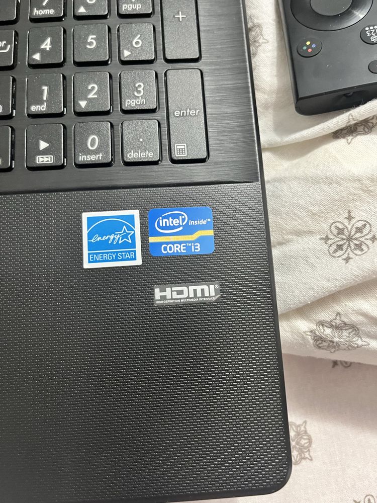 Vand laptop ASUS Intel Core i3- 3217U Ivy Bridge