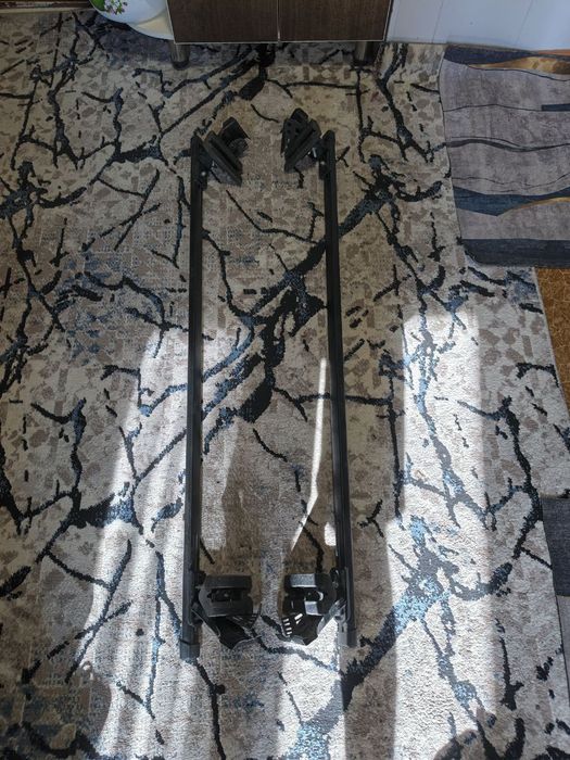 Багажник сотилади