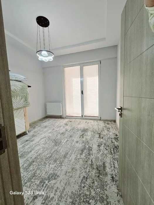 Zarafshan сити 3/11/12 евро квартира 85м2 срочно продается: Яккасарай