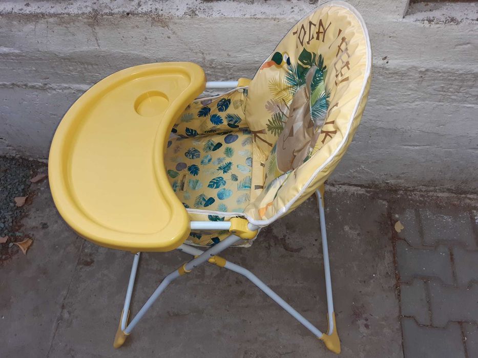 Scaun masă copii.
