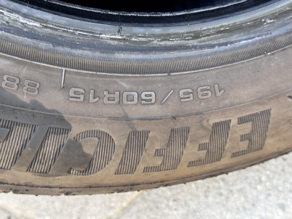 195/60/R15 Goodiyear EffcientGrip 4бр летни dot4715