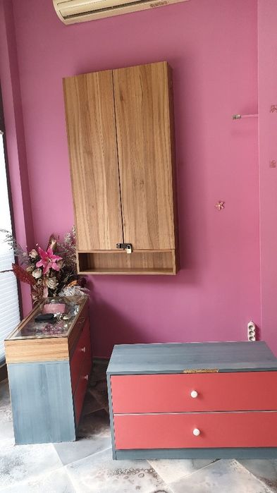 Гардероб за лакове