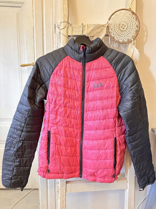 Geaca puf Jack Wolfskin dama