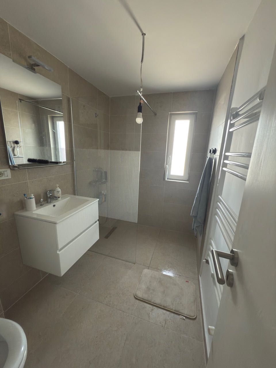 Persoana fizică vând apartament 2 camere TImisoara,Giroc