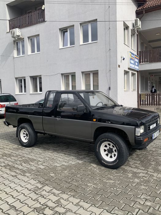 NISSAN KING CAB (navara md21 pick up )