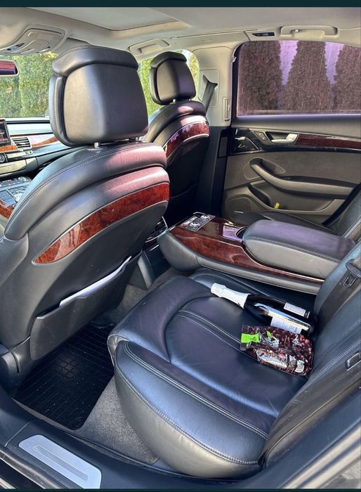 Audi A8.