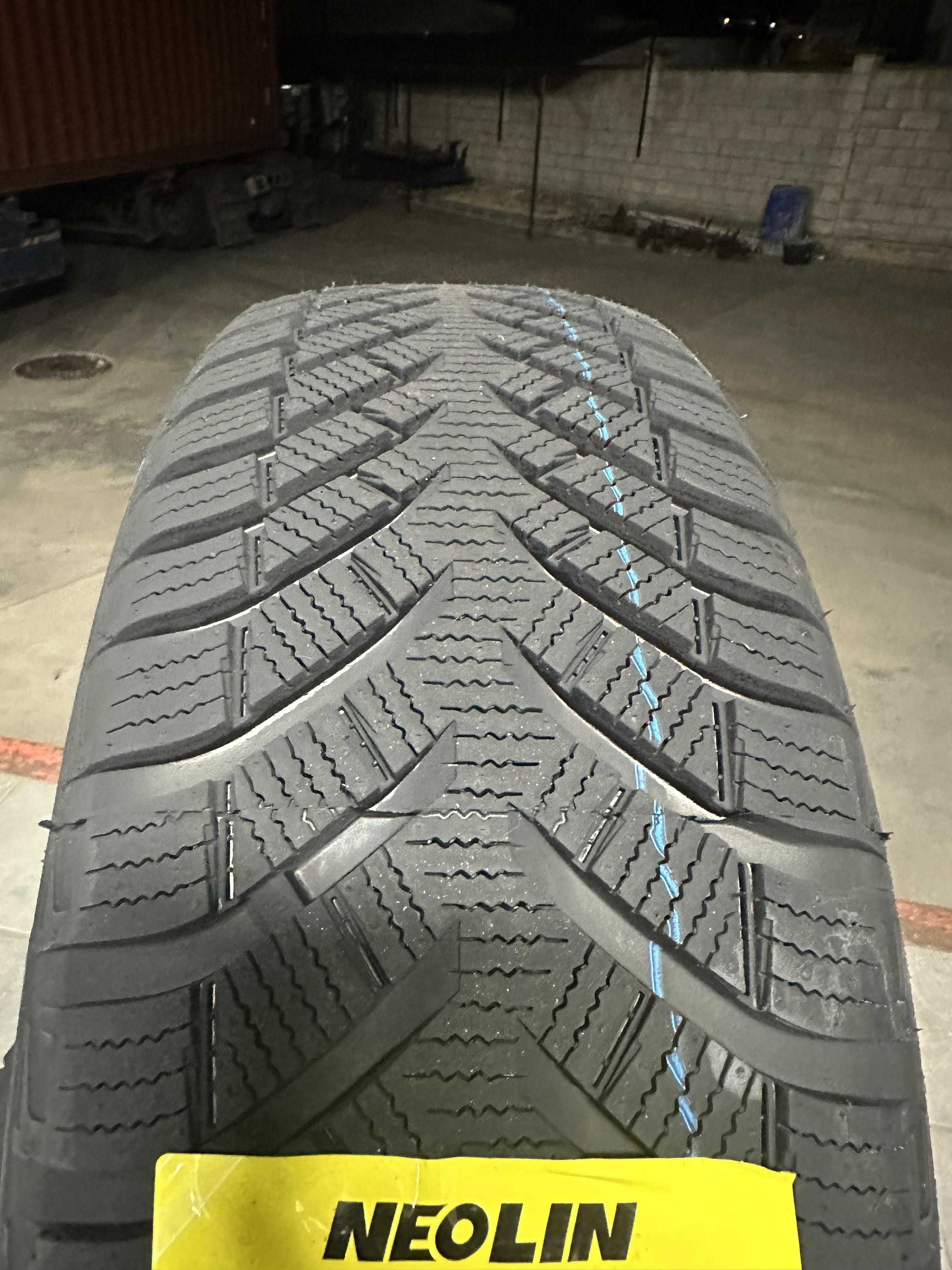 Нови зимни гуми NEOLIN NeoWinter 195/65R15 91H НОВ DOT