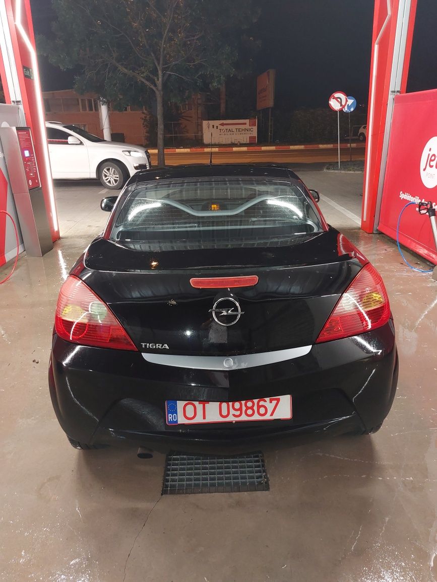 Opel Tigra Cabrio 1.4 piese an 2008
