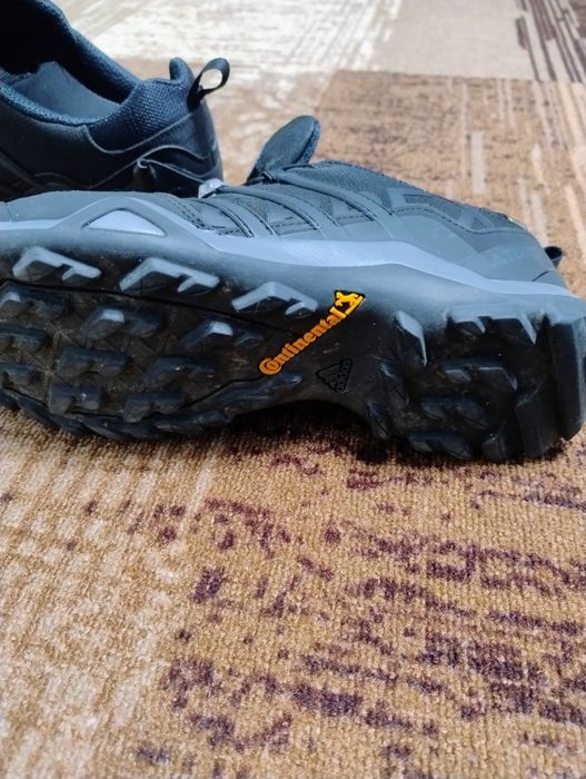 Спортни обувки adidas terrex