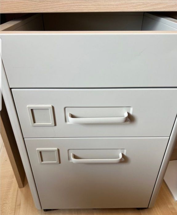 Метални офис и картотечни шкафове Ikea,Malov