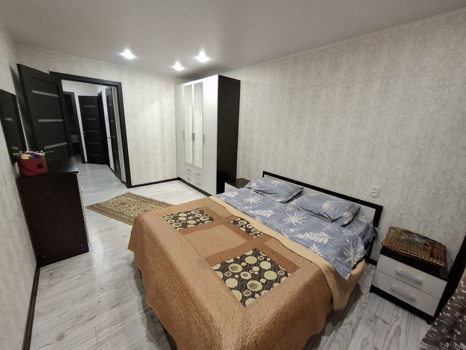 Сдам почасова район торговый дом Валентина на Назарбаева