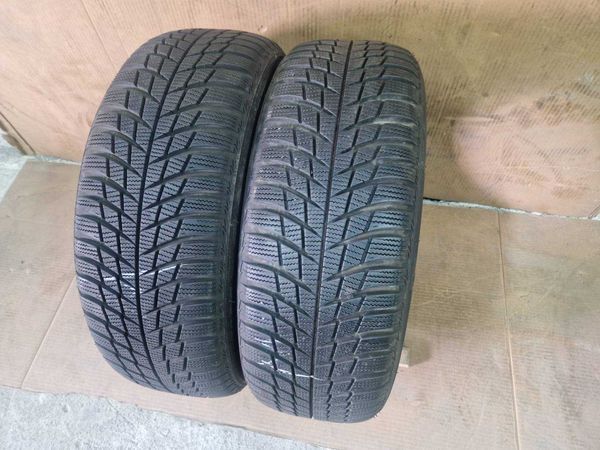 2 Bridgestone R17 205/55
зимни гуми DOT3718