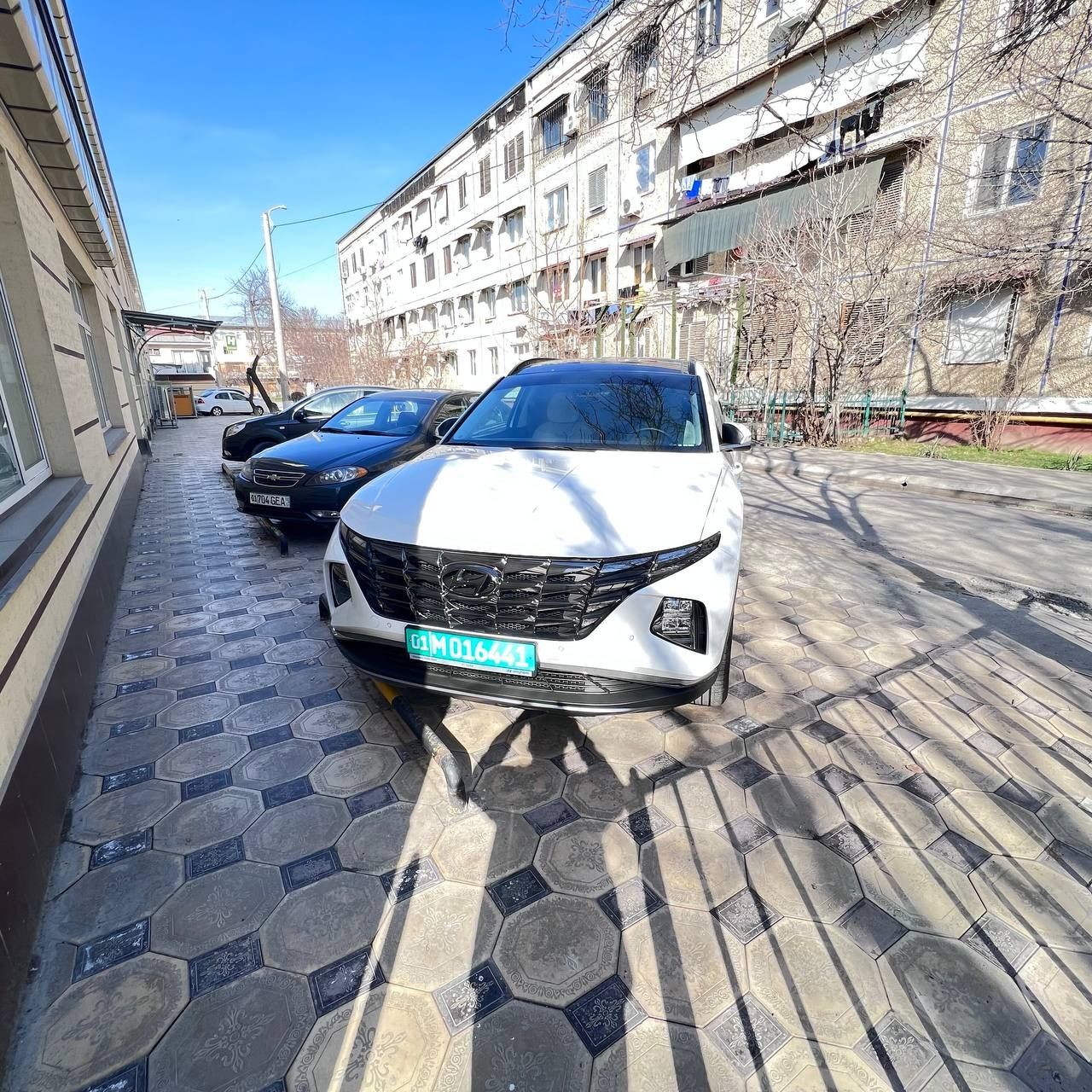 Hyundai mashinasi sotiladi toza 12ming yurgan