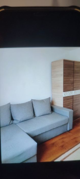 Închiriez garsonieră