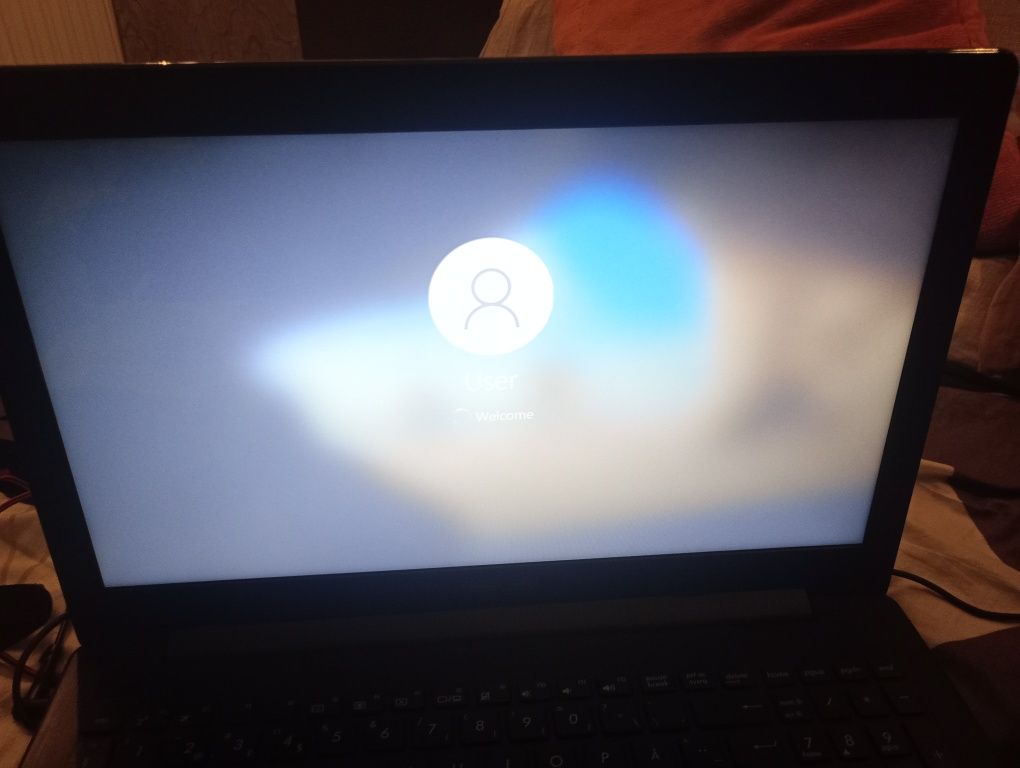 Asus x553m aprp nou