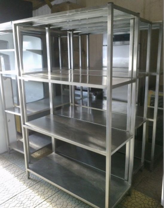 Mese inox si rafturi inox de orice dimensiune! Confectii inox!