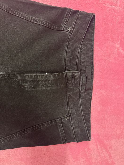 Blugi evazati  femei