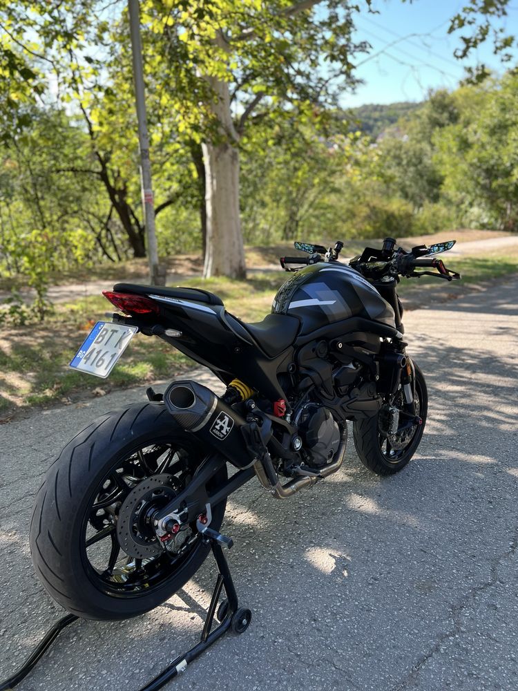 Ducati MONSTER 937