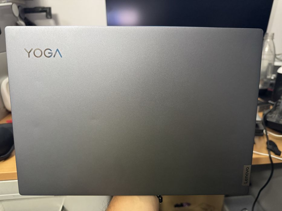 Lenovo Yoga Slim 7 Pro