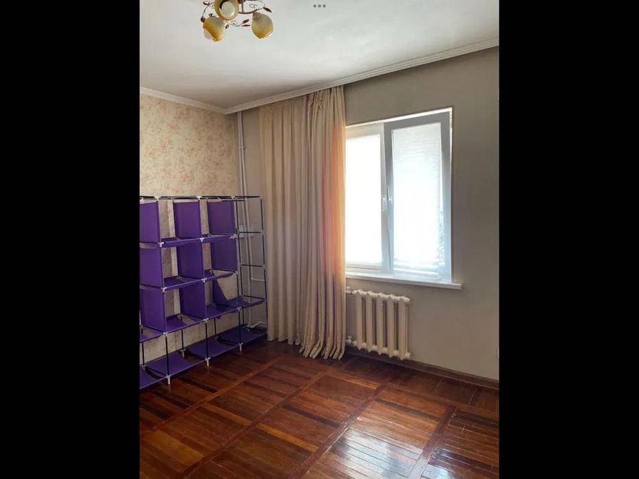 Квартира 2/3/4 
Кадышева
Кирпич 77 серия