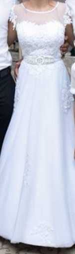 Vand rochie de mireasa