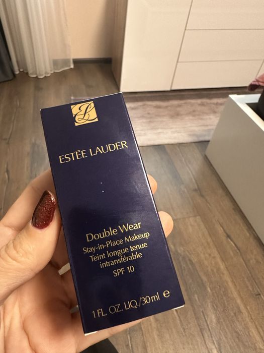 Estee Lauder Double Wear foundation