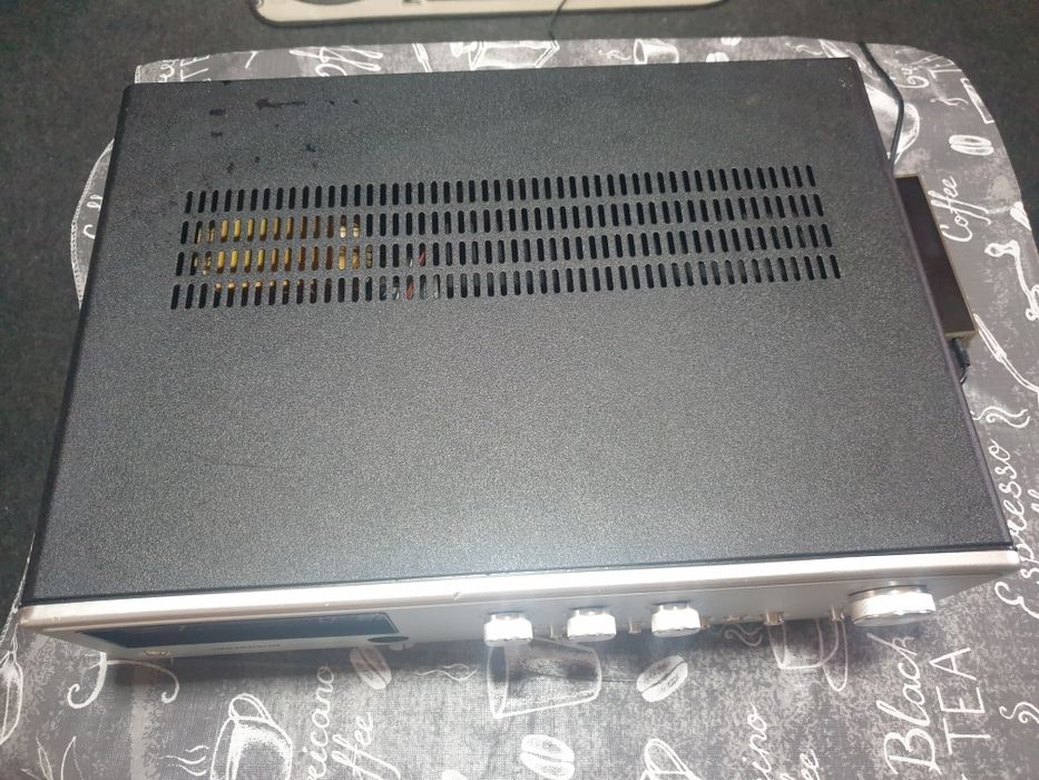 Amplificator Universum System HI-FI 6000 și Amplificator Proton AM 1