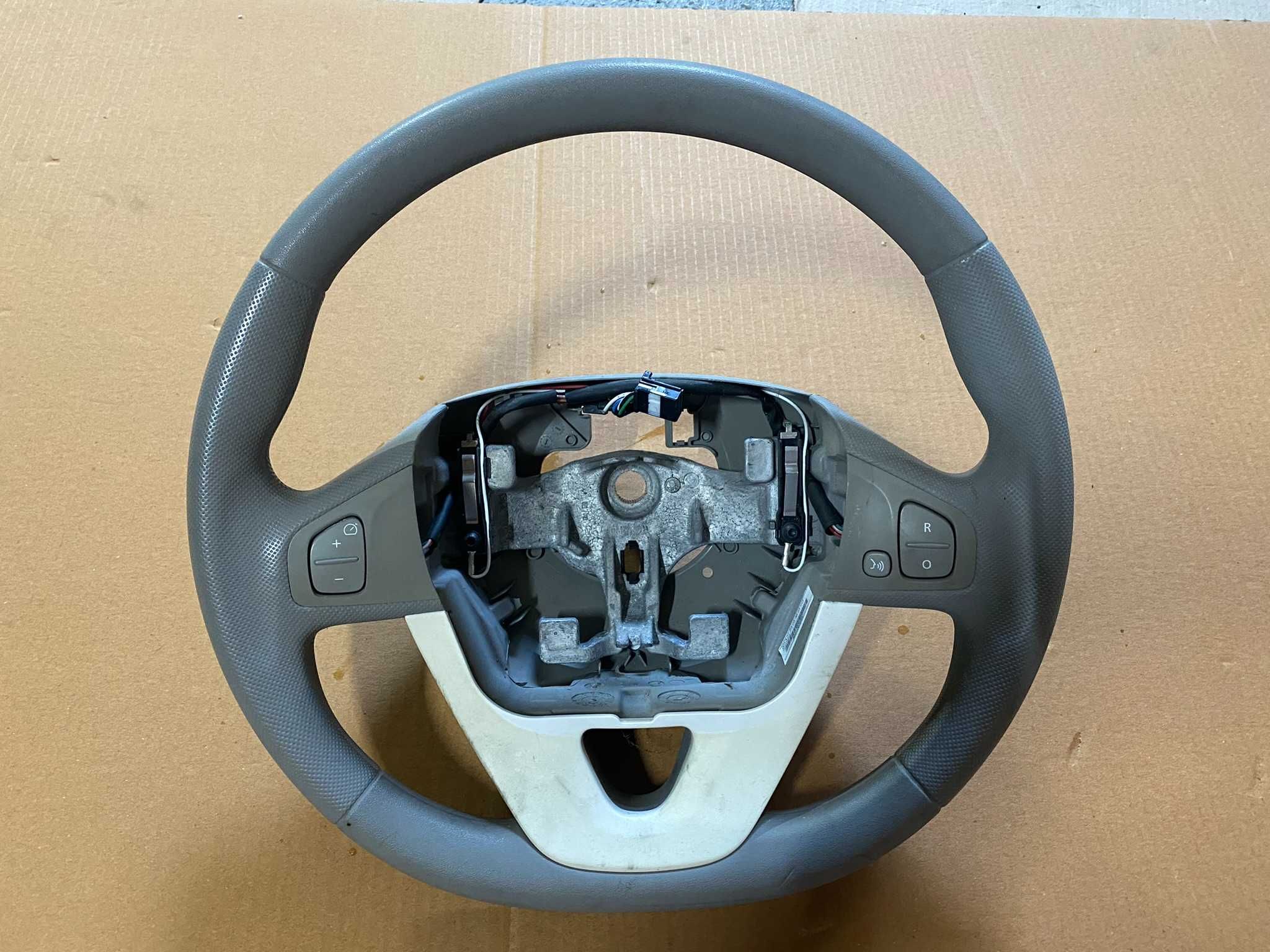 Volan Renault Zoe, stare foarte buna, original