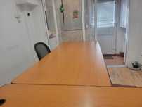 Vand piese  mobila birou