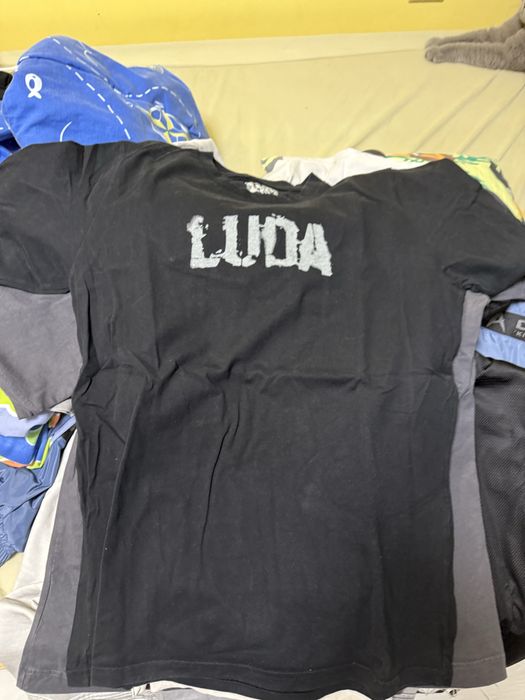 Продавам рядка тениска