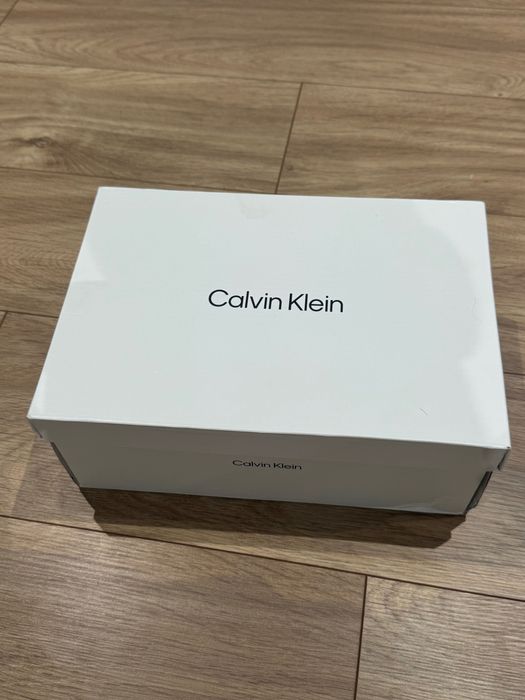 Обувки Calvin Klein