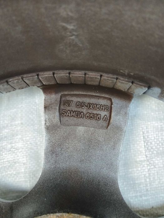Vând Jante Aluminiu 5x112 R16 vw passat touran golf 5 6 7 audi a3 a4