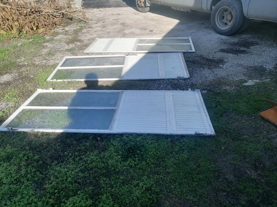 Метални врати 80 на 200