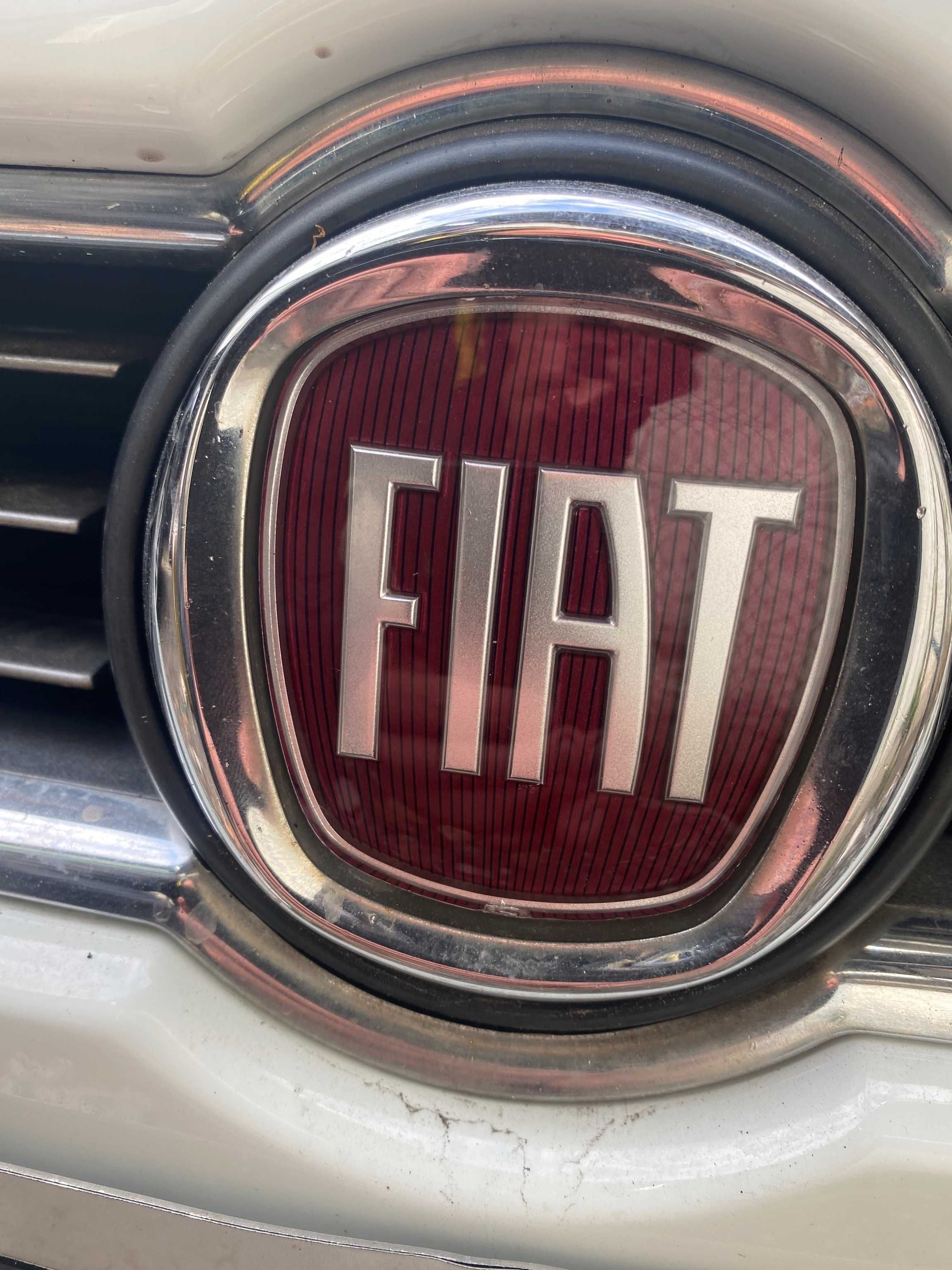 Емблема фиат fiat